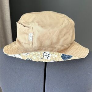 Urban 1972 Reversible Navy Tan Floral Bucket Hat